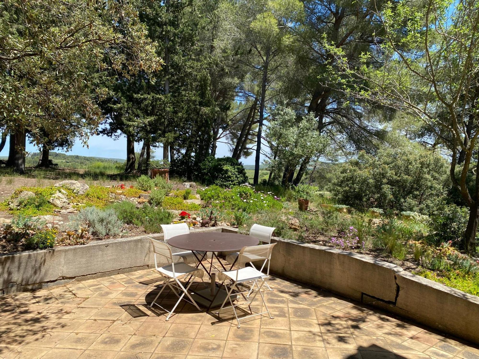 Bed and Breakfast Domaine De Fondouce Villeveyrac Экстерьер фото